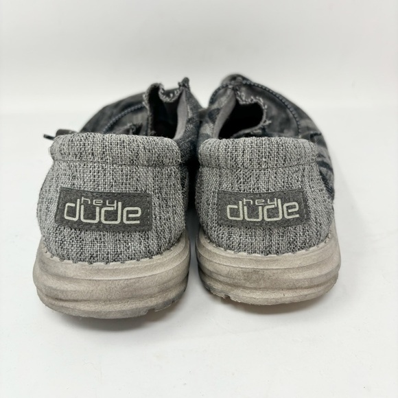 HEY DUDE Men’s Gray WALLY CAMO TWEED Washable Lightweight Chukka Shoes Size 8 - Picture 4 of 9